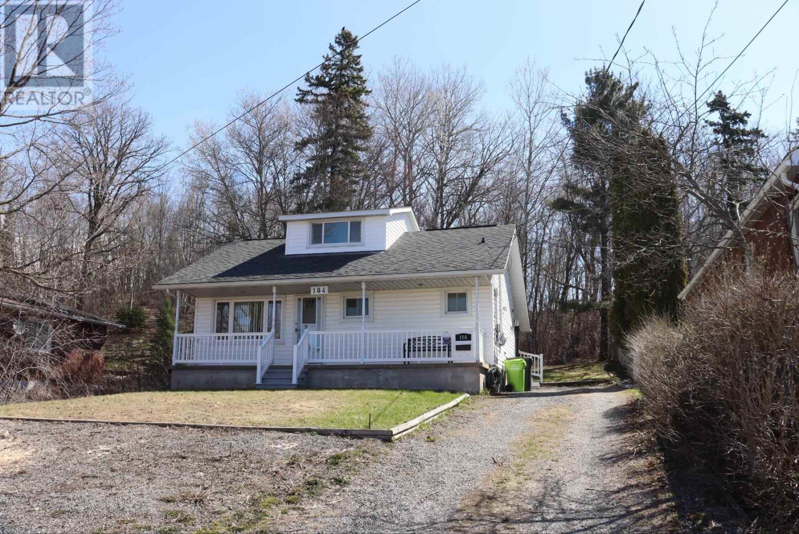 104-birch-street-sault-ste-marie-ontario-sm261518