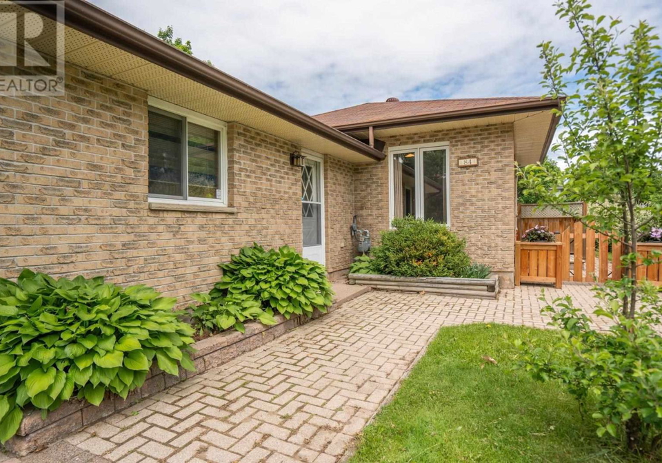 84-primrose-drive-sault-ste-marie-ontario-sm261543