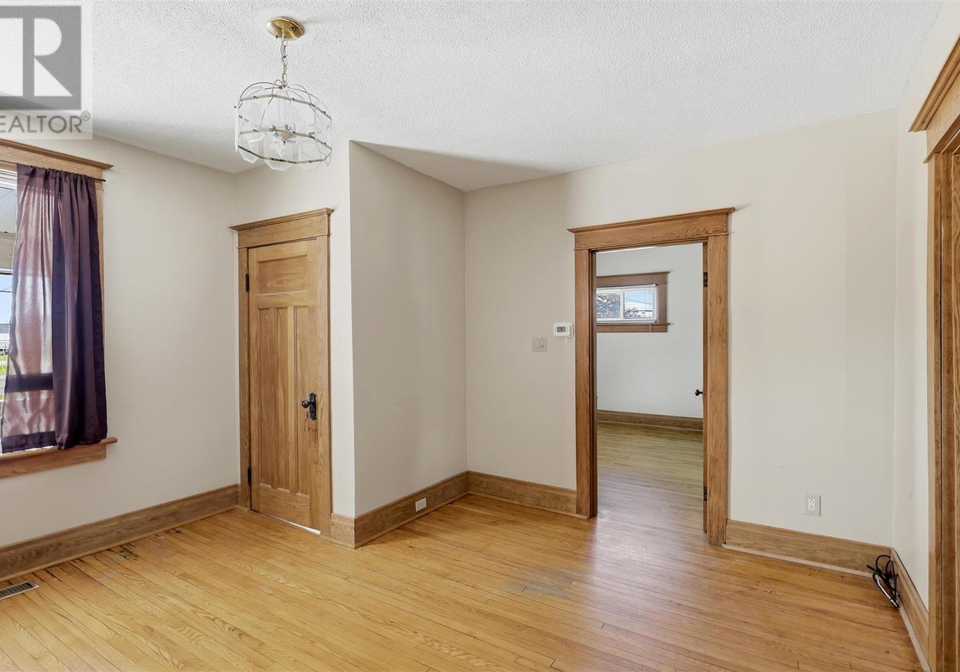 120-mcnabb-street-sault-ste-marie-ontario-sm261556
