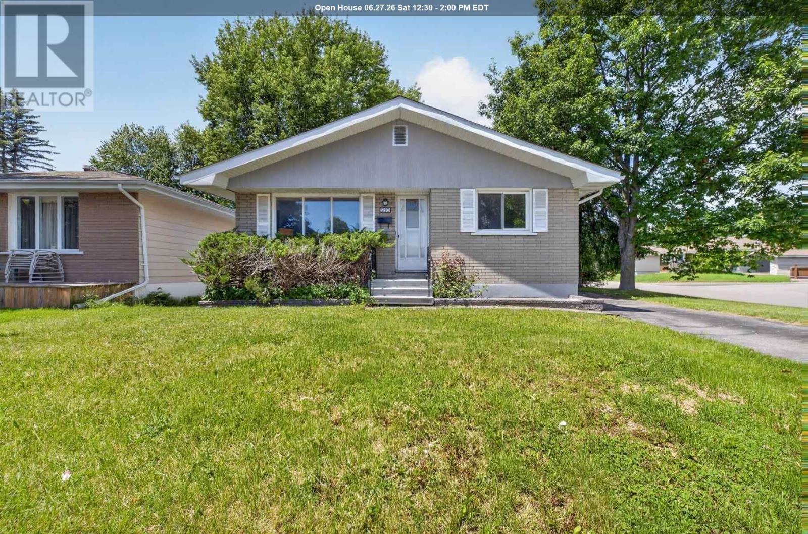 210-chambers-avenue-sault-ste-marie-ontario-sm261564