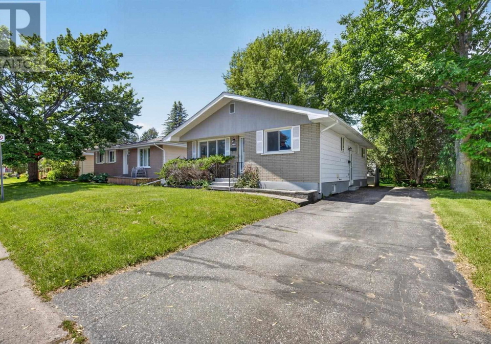 210-chambers-avenue-sault-ste-marie-ontario-sm261564