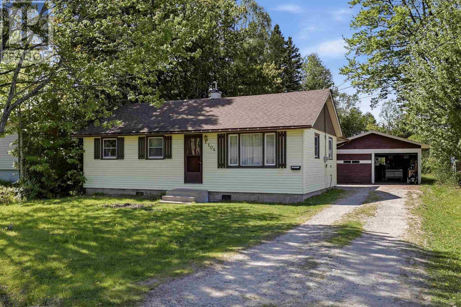 104-eastern-avenue-sault-ste-marie-ontario-sm261572