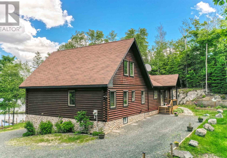 6-quirke-ln-elliot-lake-ontario-sm261573