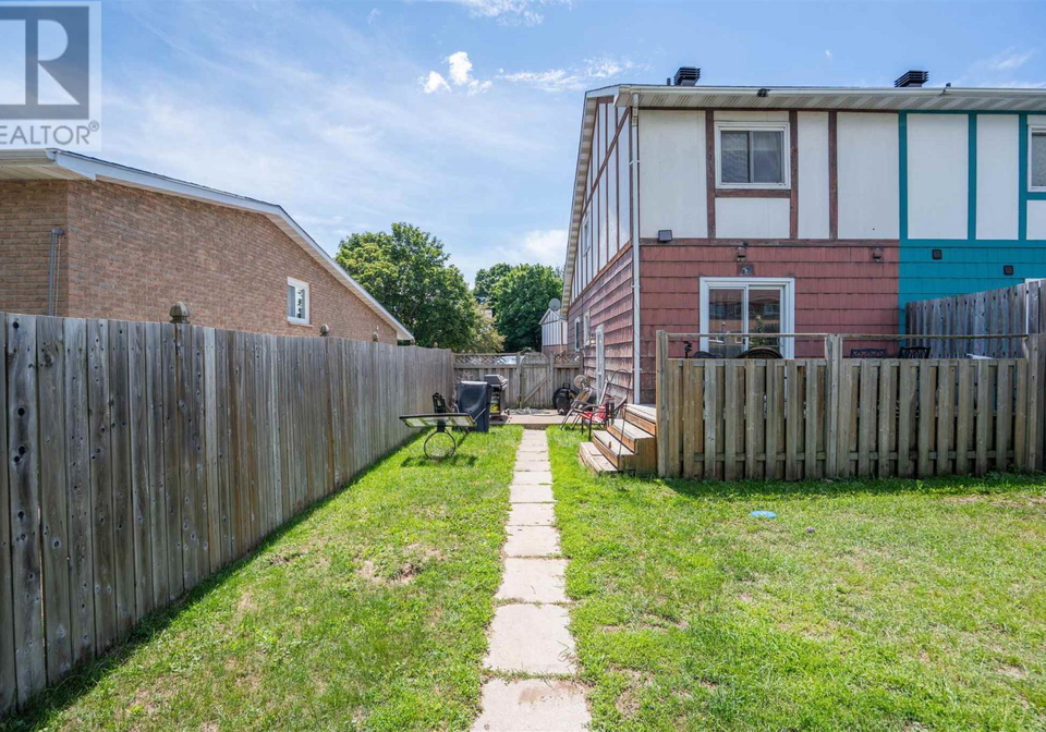 38-cambridge-place-sault-ste-marie-ontario-sm261611