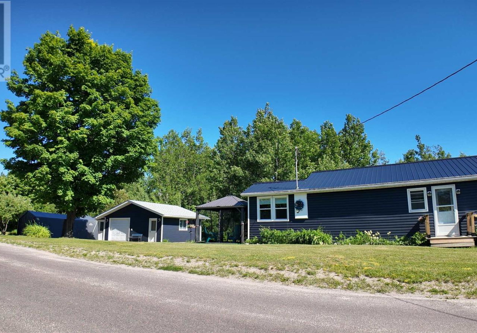 1607-hilton-road-jocelyn-township-ontario-sm261617