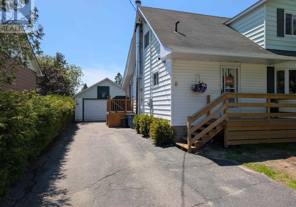 8-george-street-wawa-ontario-sm261648