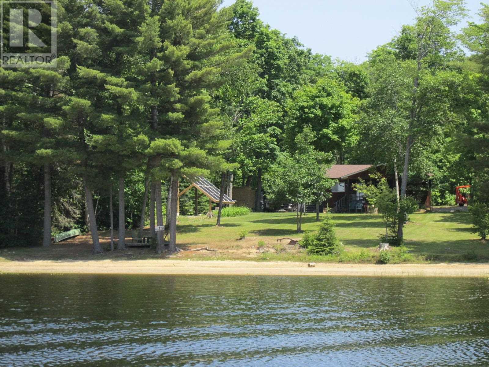 6-marshland-lake-elliot-lake-ontario-sm261649