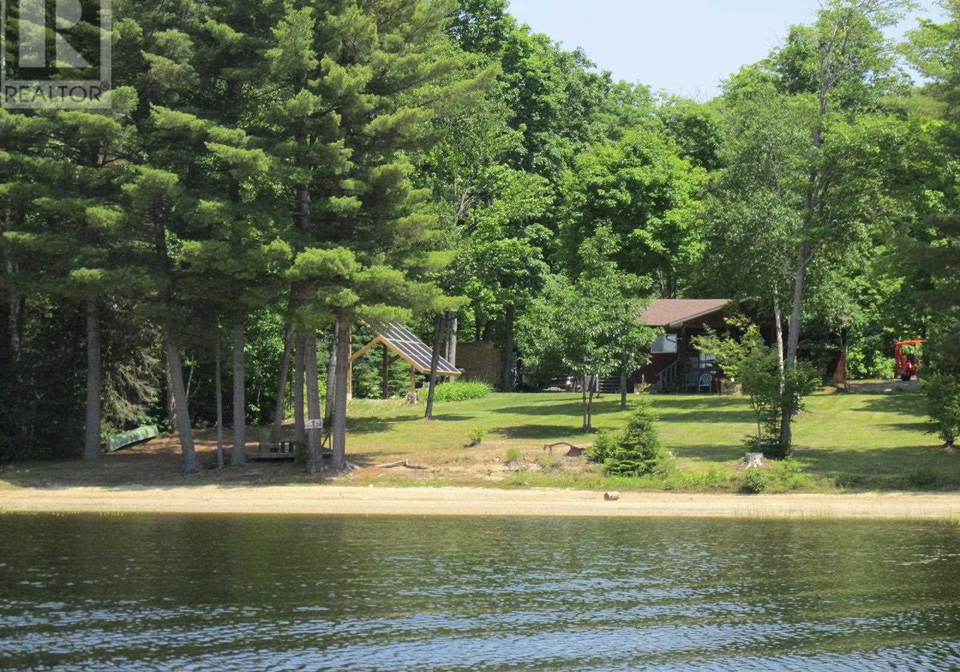 6-marshland-lake-elliot-lake-ontario-sm261649