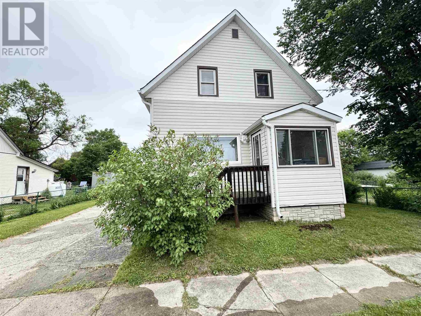 68-lansdowne-street-s-chapleau-ontario-sm261664