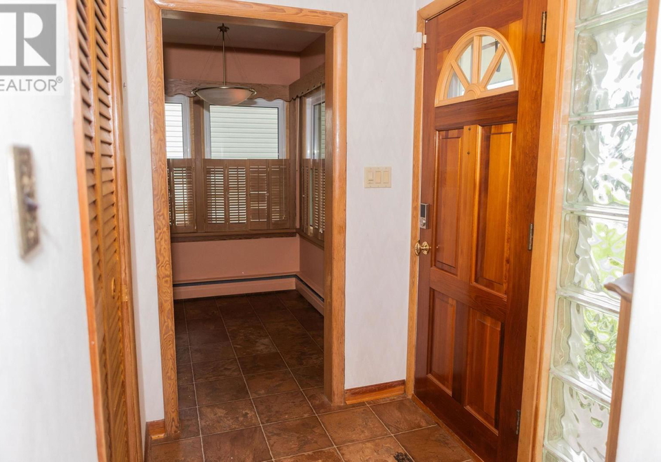 9-paladin-avenue-sault-ste-marie-ontario-sm261668