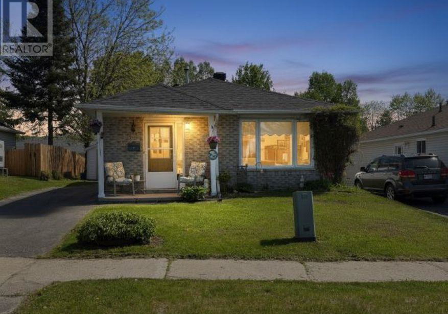 57-stewart-crescent-elliot-lake-ontario-sm261710