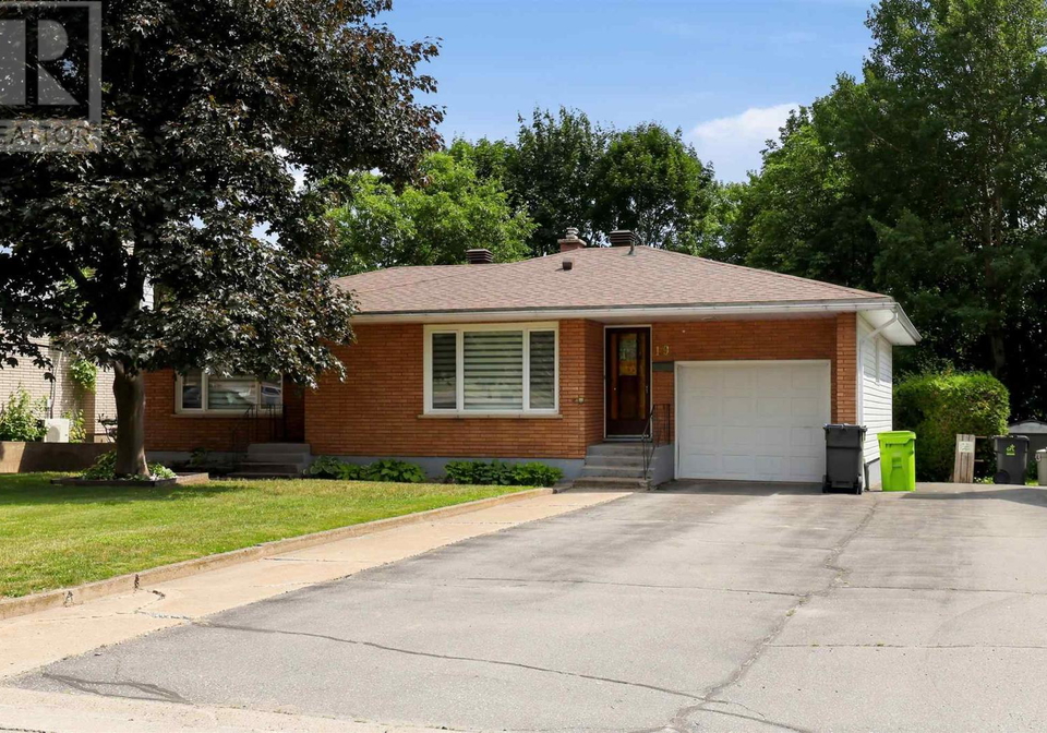 19-grandriver-crescent-sault-ste-marie-ontario-sm261712