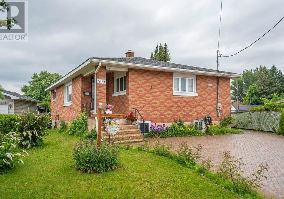 595-korah-road-sault-ste-marie-ontario-sm261717