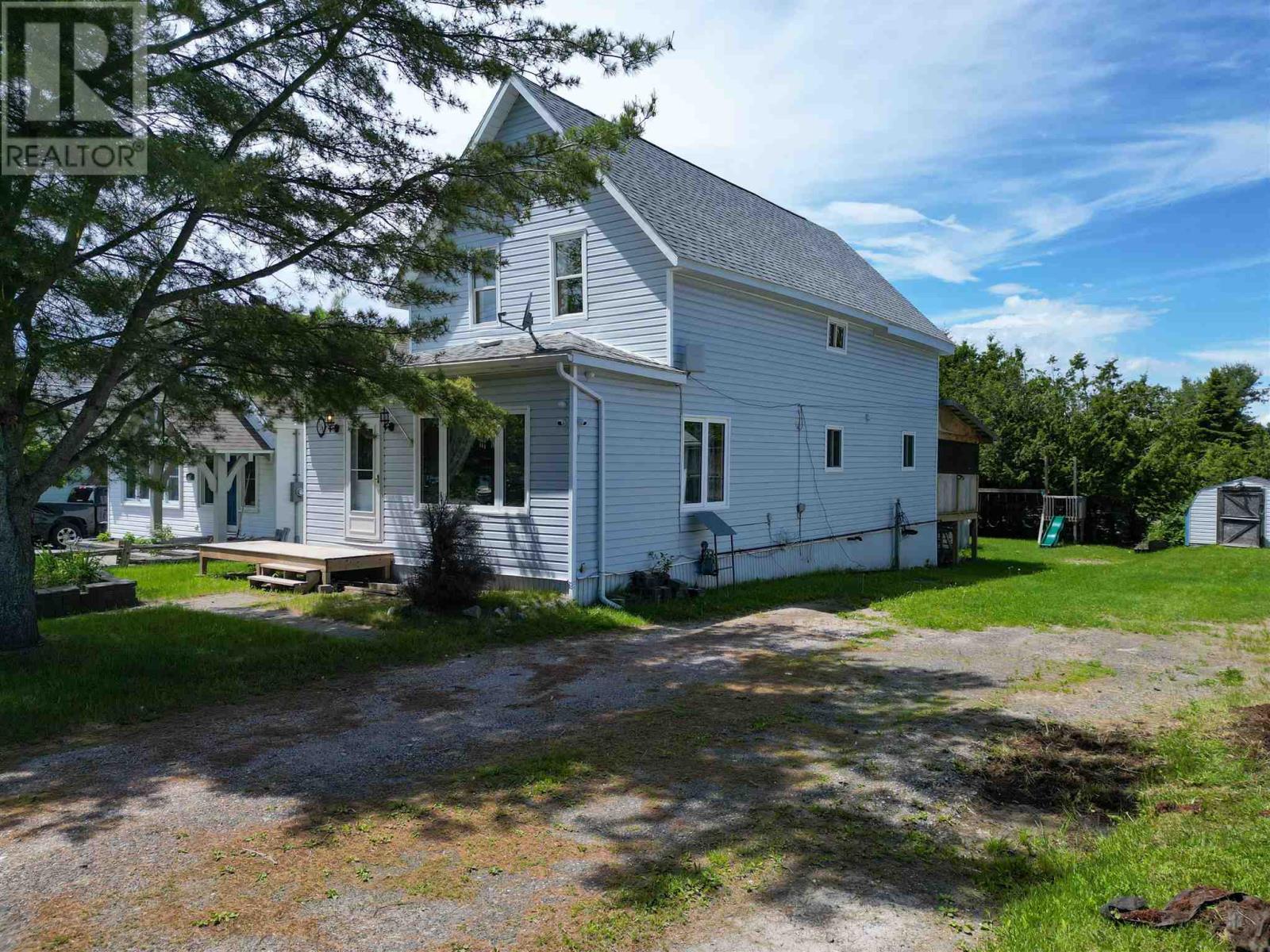 138-lakeside-avenue-blind-river-ontario-sm261723