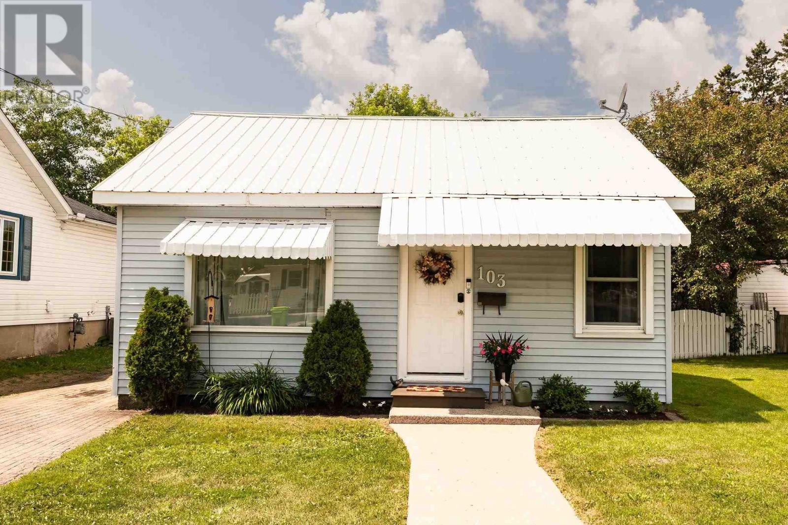 103-poplar-street-sault-ste-marie-ontario-sm261728