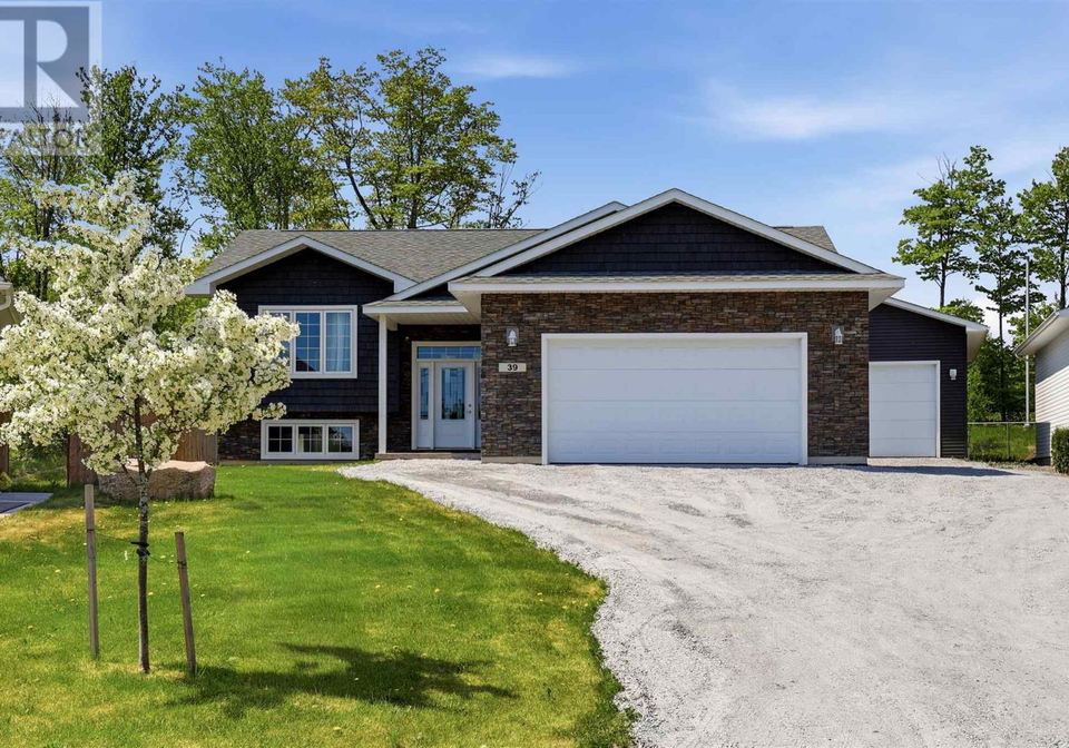 39-saddle-crescent-sault-ste-marie-ontario-sm261752