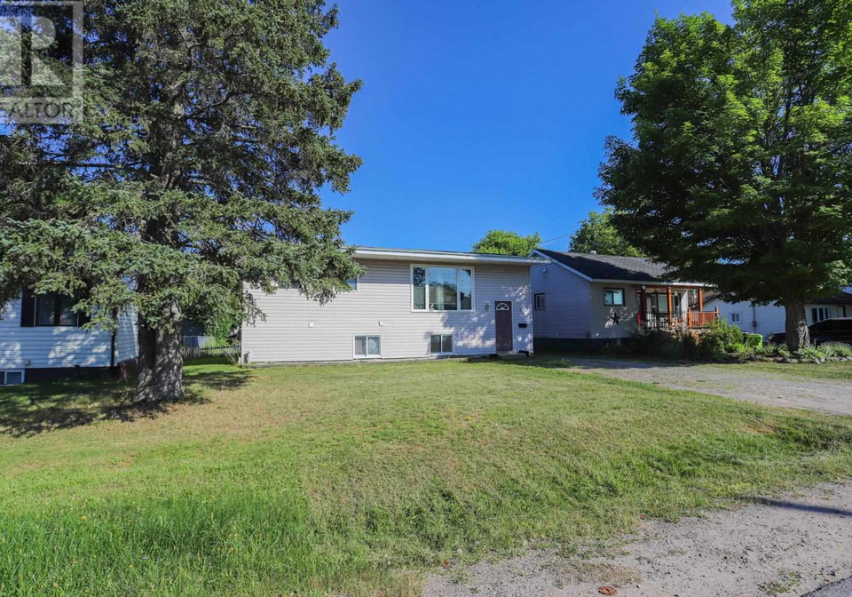 81-anna-street-sault-ste-marie-ontario-sm261760