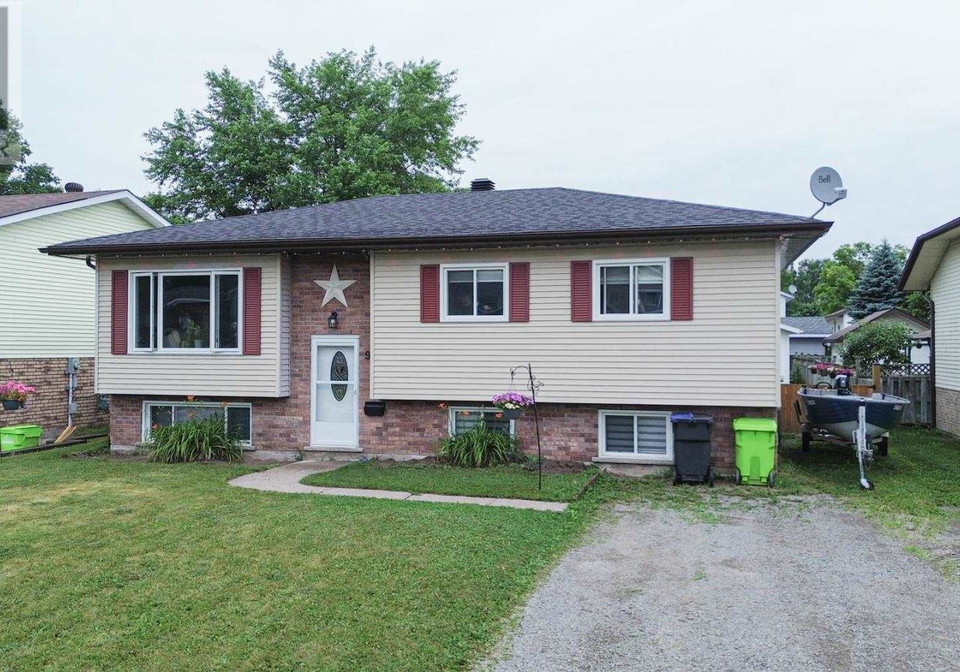 9-taskar-drive-sault-ste-marie-ontario-sm261791