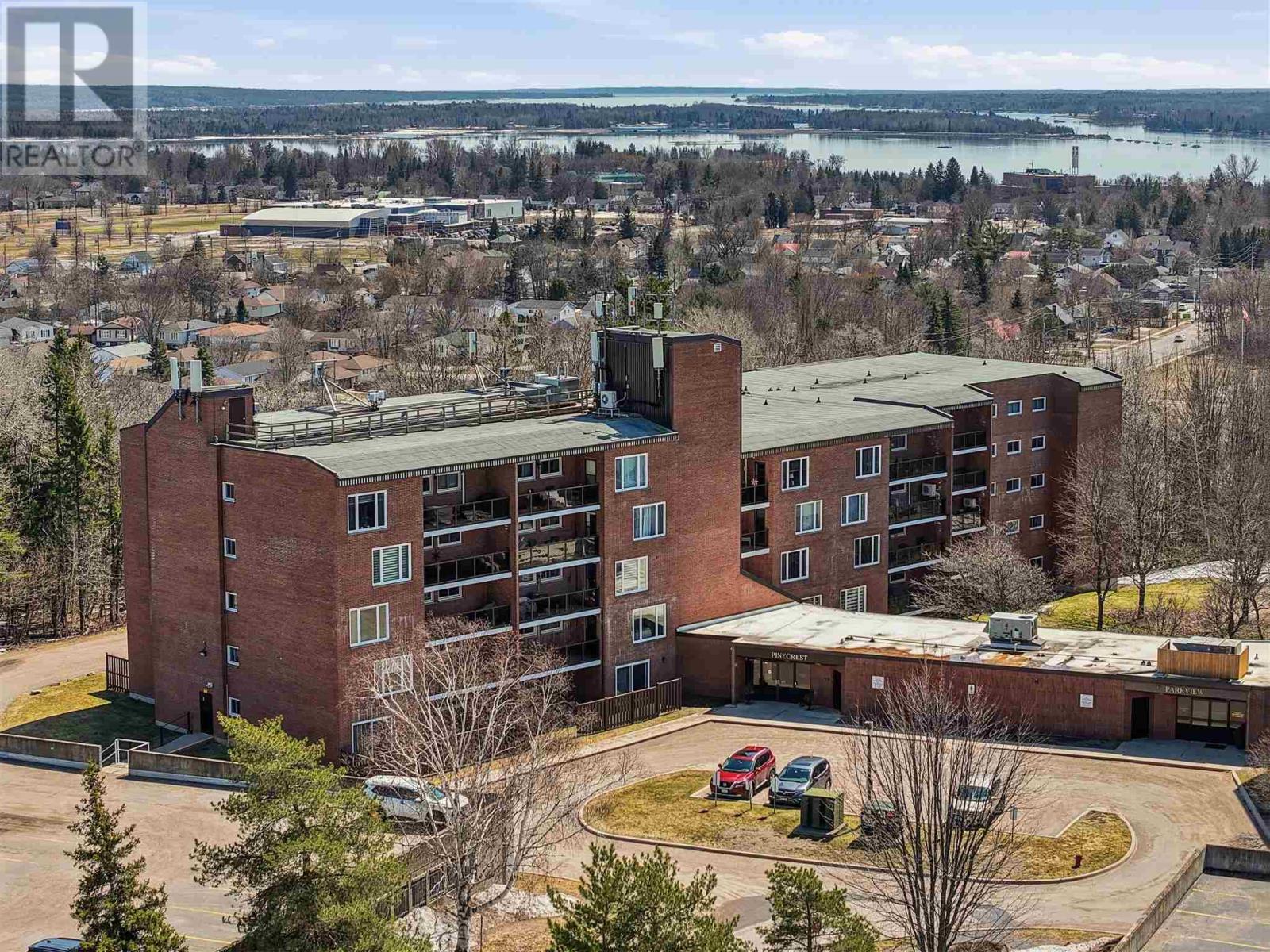 313-macdonald-avenue-301-sault-ste-marie-ontario-sm261798