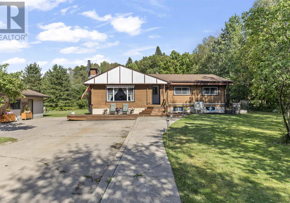 1282-spring-street-richards-landing-ontario-sm261810