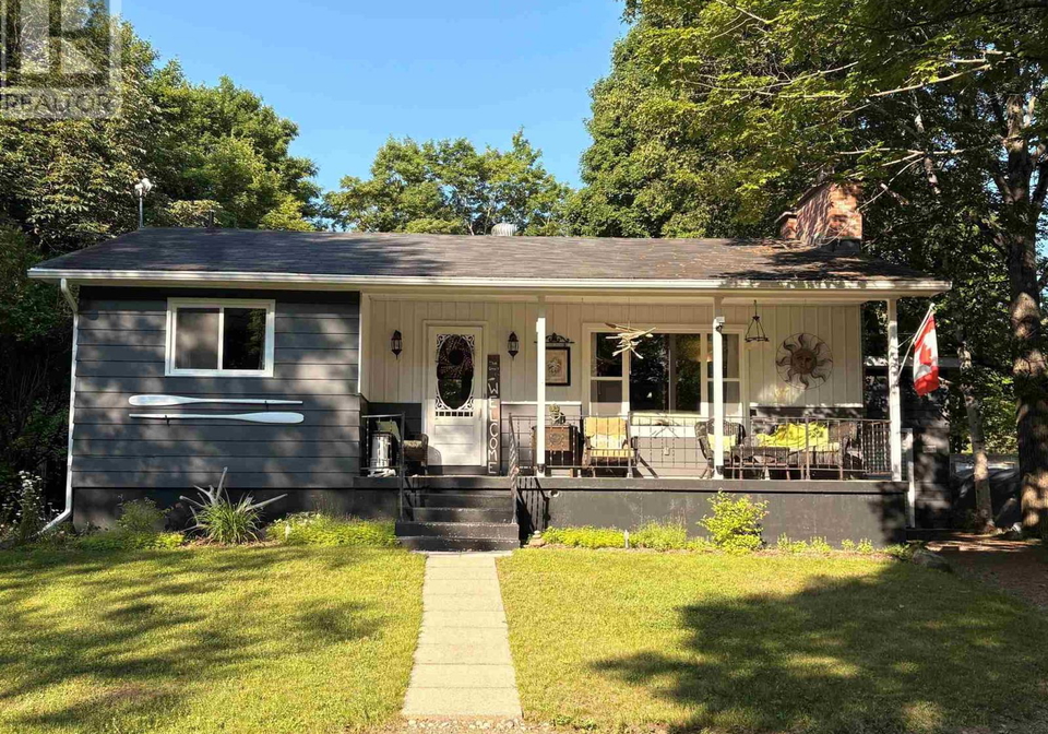 3045-canoe-point-road-hilton-beach-ontario-sm261817