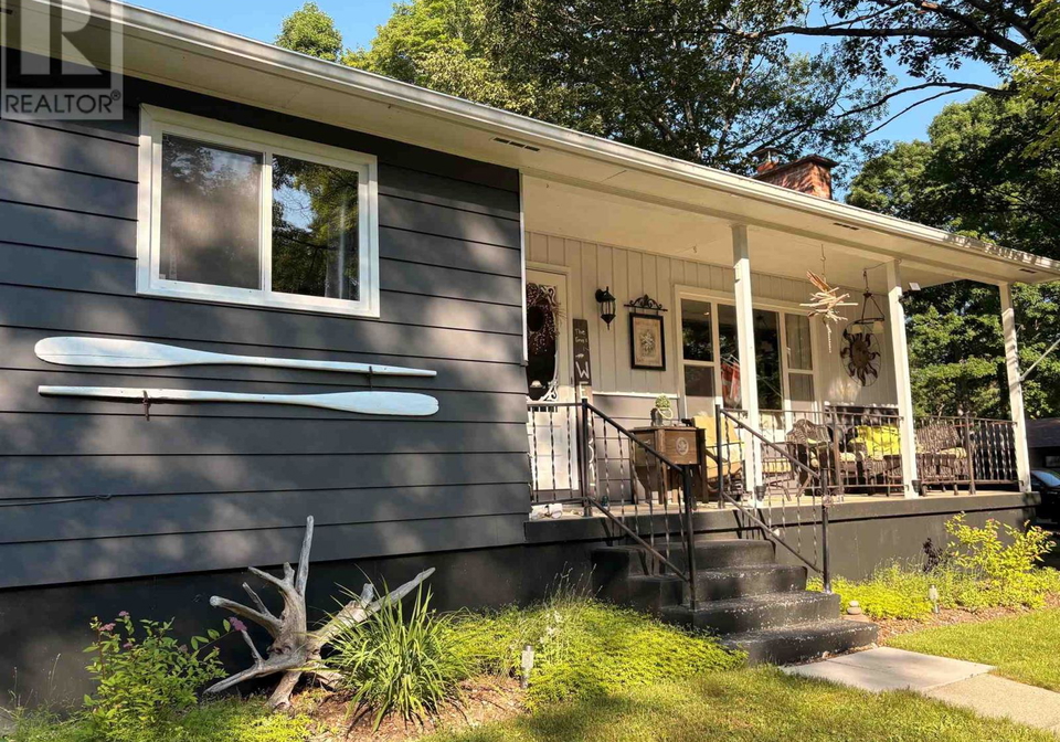 3045-canoe-point-road-hilton-beach-ontario-sm261817