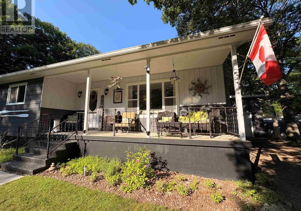 3045-canoe-point-road-hilton-beach-ontario-sm261817