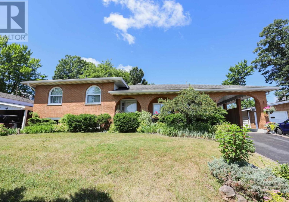 451-shannon-road-sault-ste-marie-ontario-sm261832