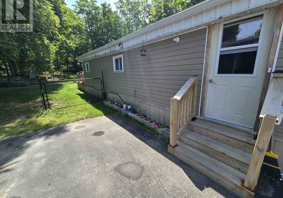 181-westhill-road-elliot-lake-ontario-sm261838