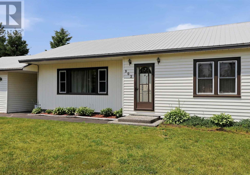 902-frontenac-street-sault-ste-marie-ontario-sm261858