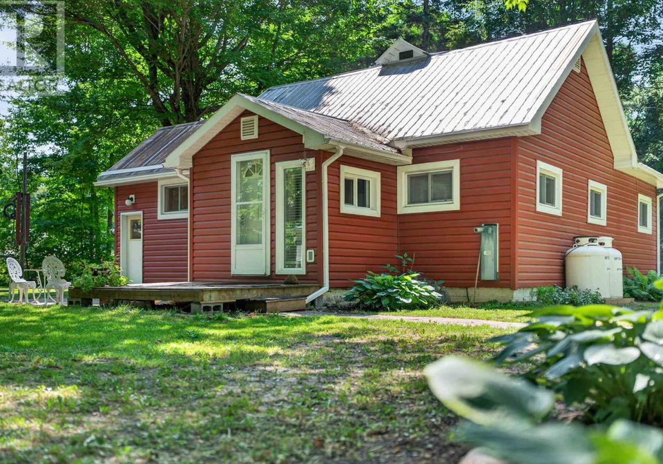 30-rooley-ln-goulais-river-ontario-sm261874
