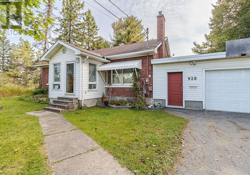 928-great-northern-road-sault-ste-marie-ontario-sm261877