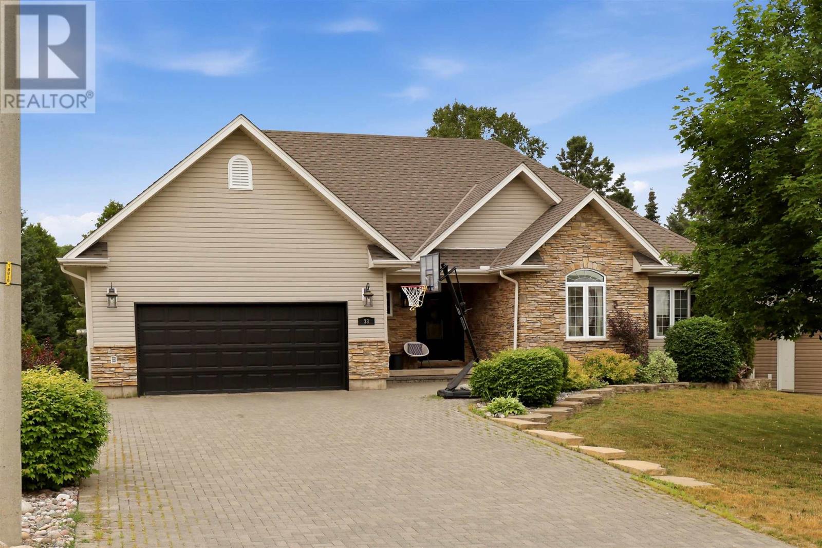 38-millstream-drive-sault-ste-marie-ontario-sm261902