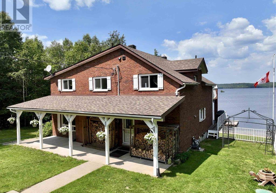 169-south-bay-road-elliot-lake-ontario-sm261909