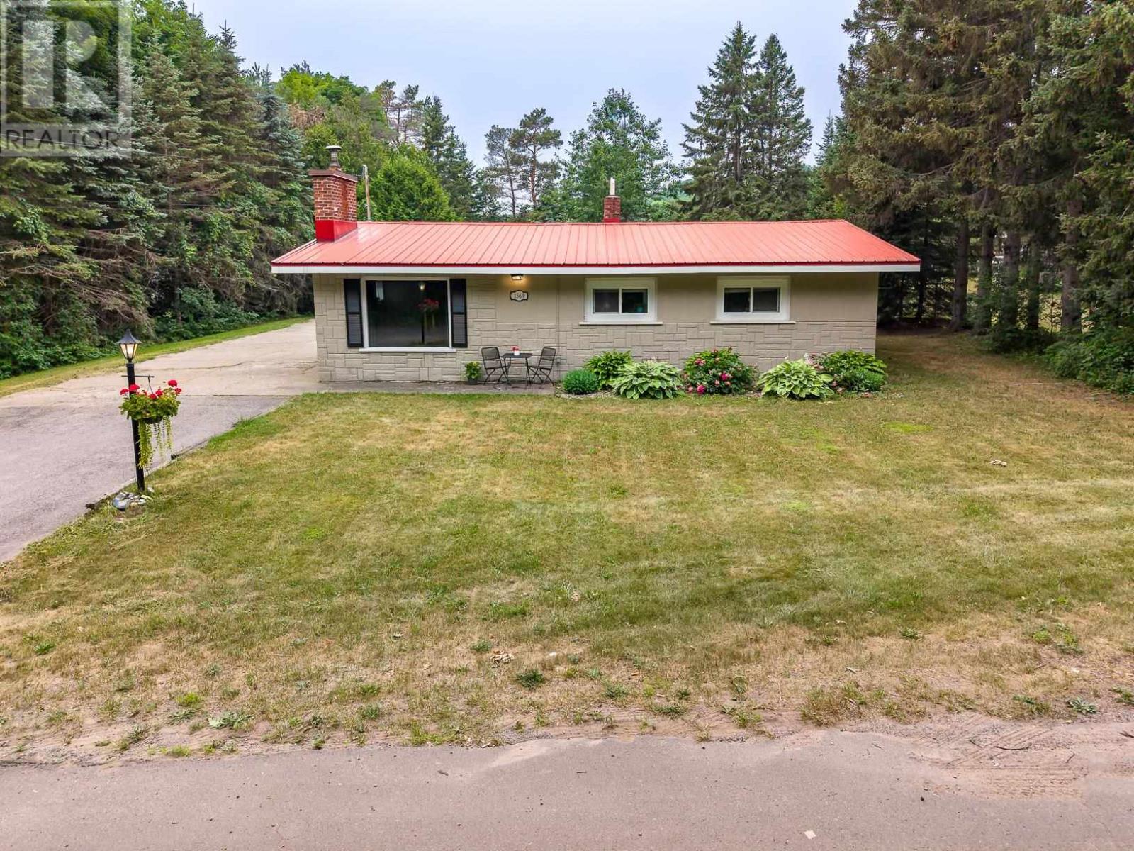1569-leighs-bay-road-sault-ste-marie-ontario-sm261910