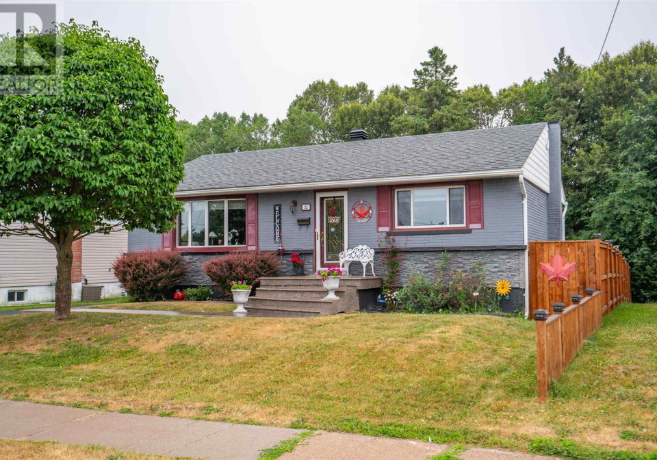 32-bainbridge-street-sault-ste-marie-ontario-sm261913