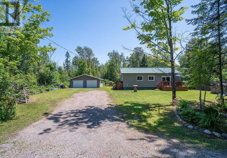 38-humphrey-cir-goulais-river-ontario-sm261941