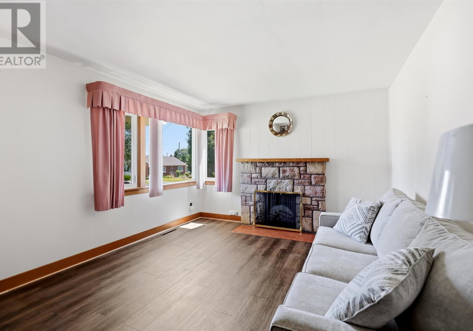 17-findlay-drive-sault-ste-marie-ontario-sm261945