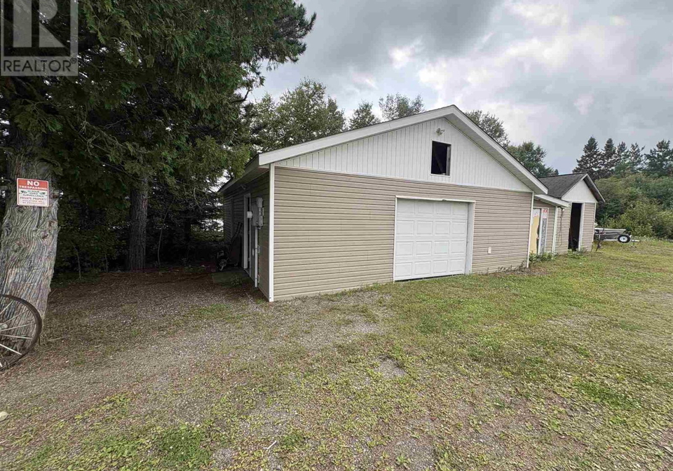 25-mulligans-bay-road-chapleau-ontario-sm261985