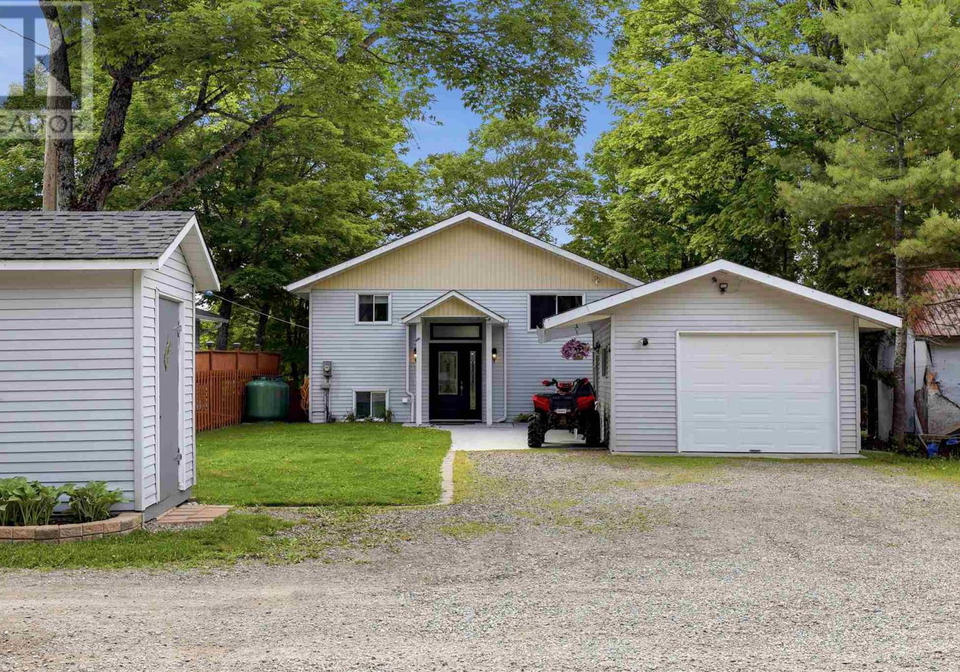 63-heyden-lake-road-aweres-ontario-sm261997
