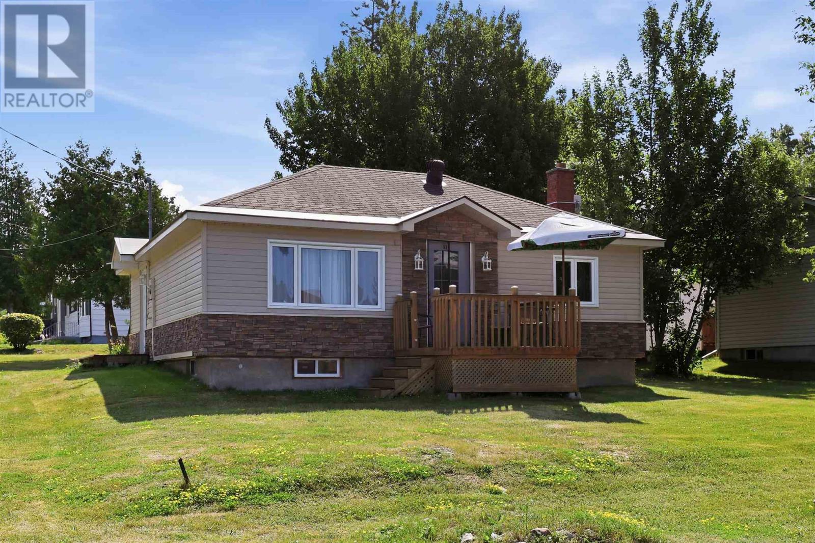 59-queen-street-thessalon-ontario-sm262000