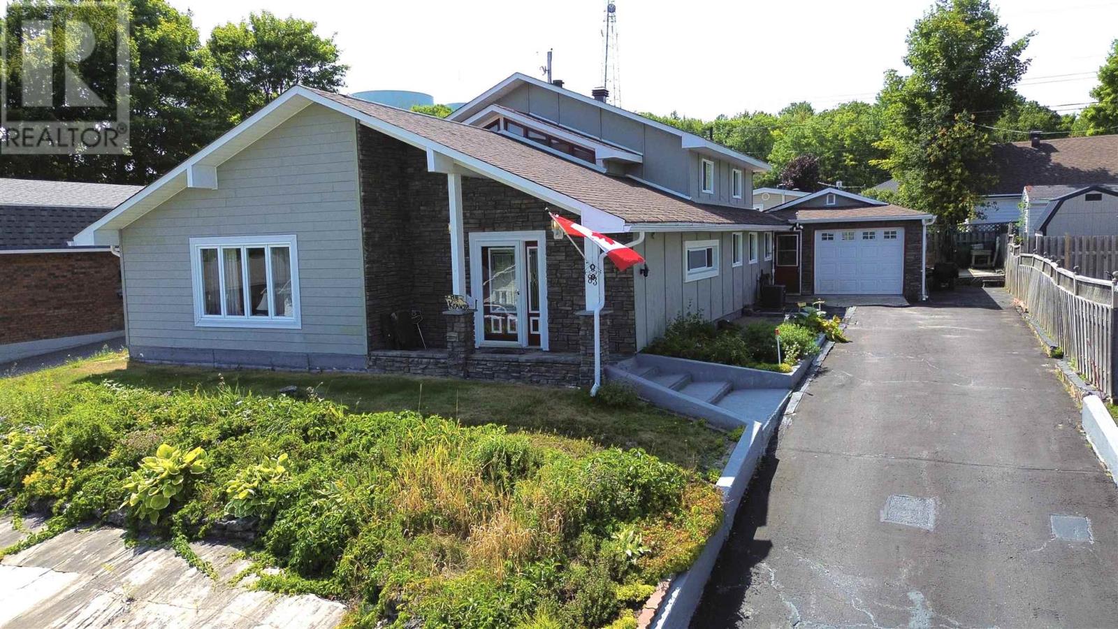 83-hutchison-avenue-elliot-lake-ontario-sm262001