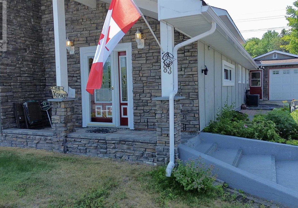 83-hutchison-avenue-elliot-lake-ontario-sm262001
