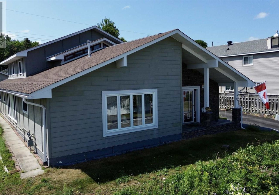 83-hutchison-avenue-elliot-lake-ontario-sm262001