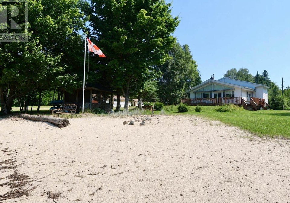619-mission-road-goulais-river-ontario-sm262009