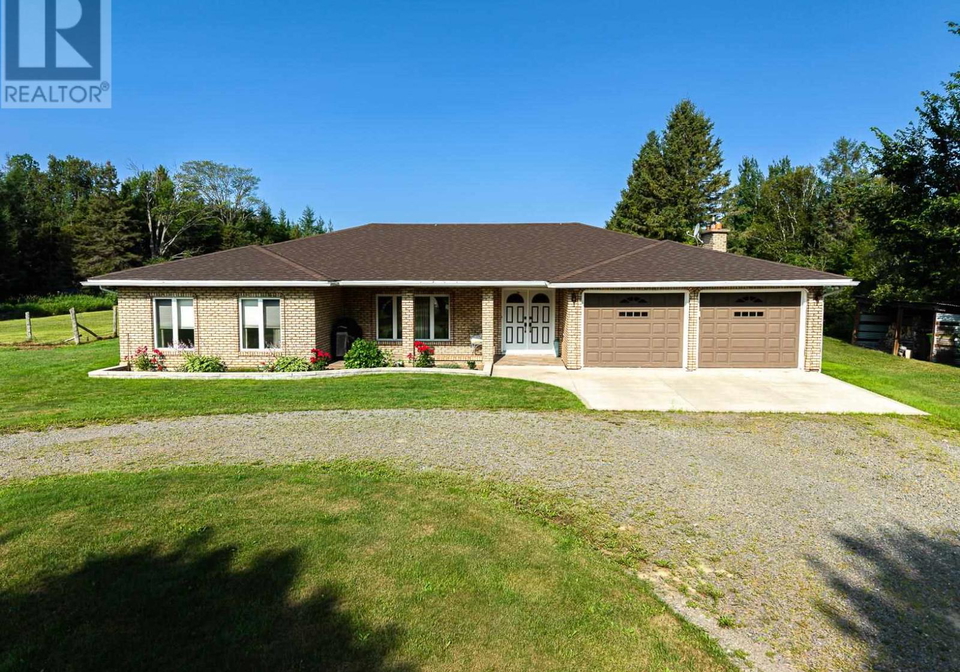 1435-airport-road-prince-township-ontario-sm262010