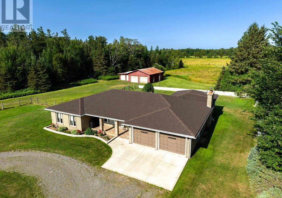 1435-airport-road-prince-township-ontario-sm262010