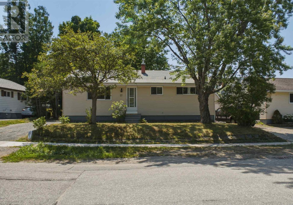 27-roman-avenue-elliot-lake-ontario-sm262026
