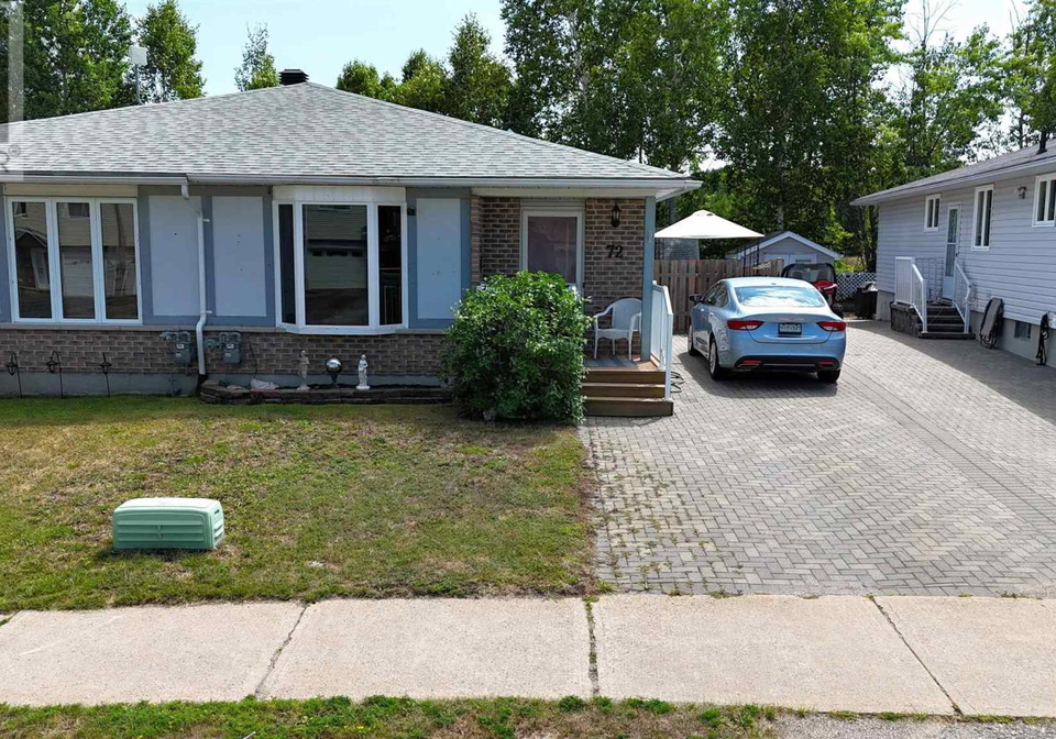 72-farrell-crescent-elliot-lake-ontario-sm262029