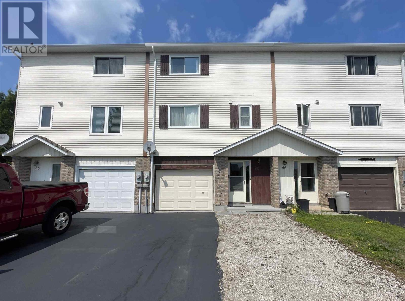 68-farquhar-place-elliot-lake-ontario-sm262066